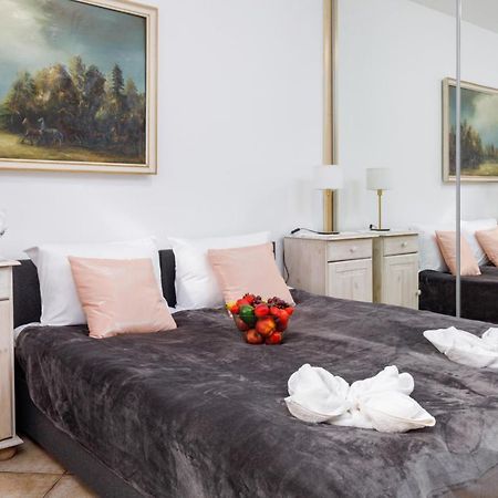 Apartment With Veranda Torunska Pobierowo By Noclegi Renters ภายนอก รูปภาพ