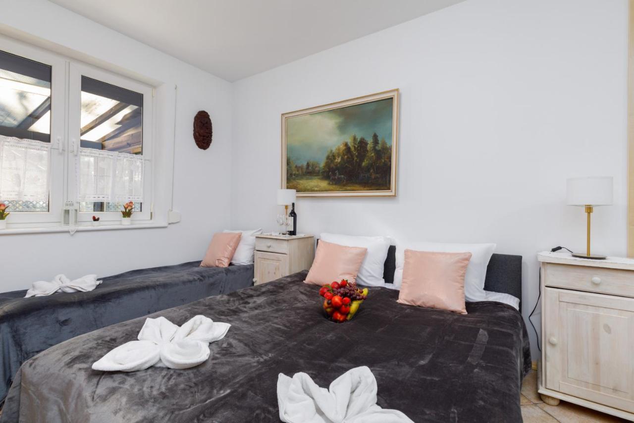 Apartment With Veranda Torunska Pobierowo By Noclegi Renters ภายนอก รูปภาพ