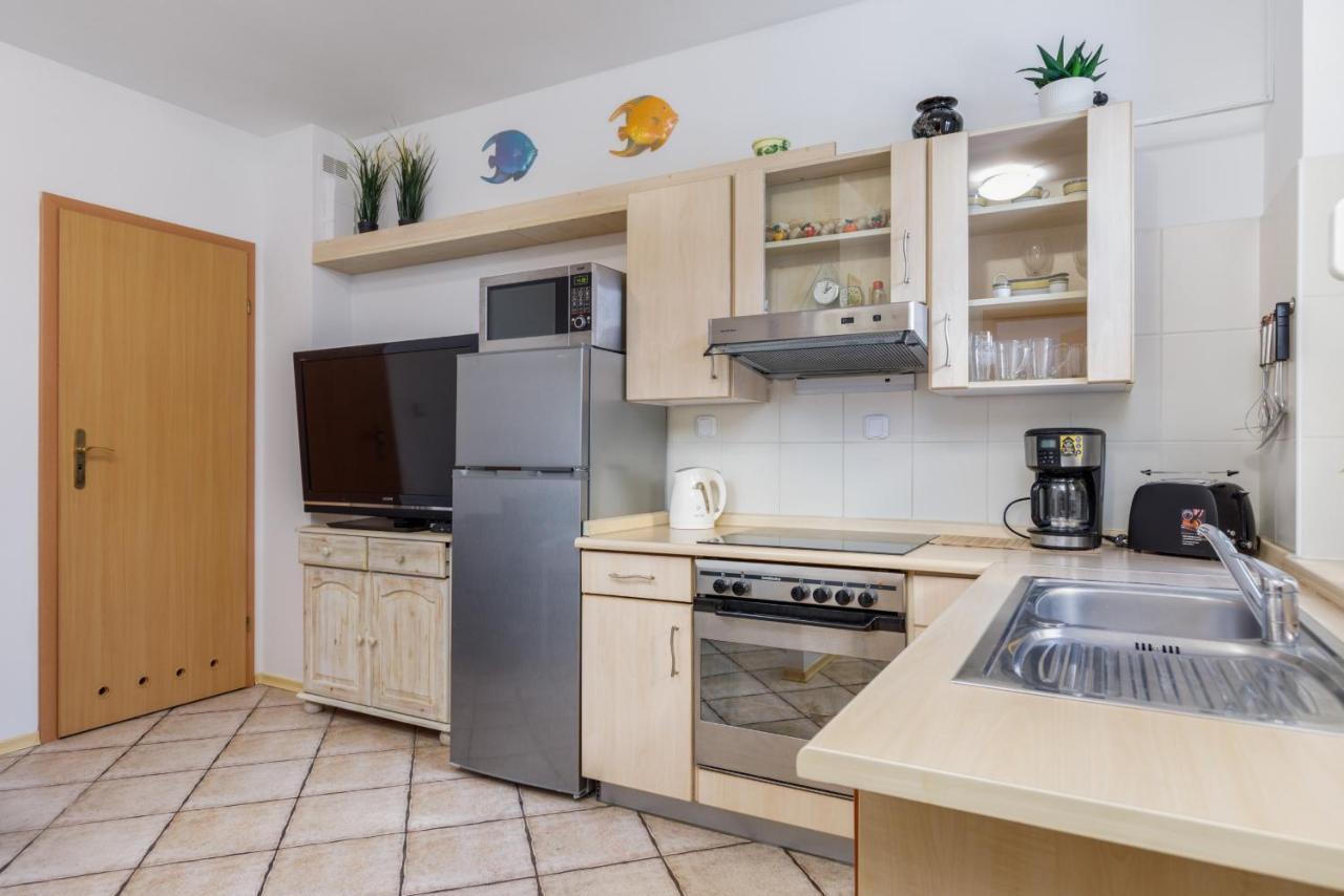 Apartment With Veranda Torunska Pobierowo By Noclegi Renters ภายนอก รูปภาพ