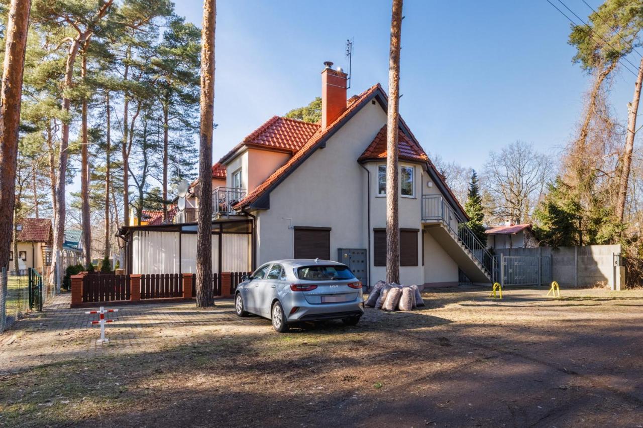 Apartment With Veranda Torunska Pobierowo By Noclegi Renters ภายนอก รูปภาพ